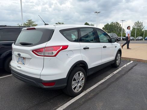Used 2016 Ford Escape S FWD image 9