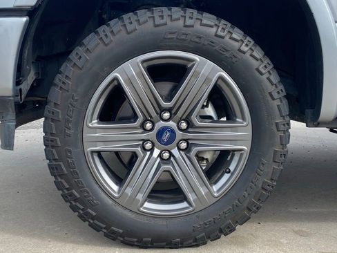 Used 2020 Ford F150 XLT w/ Equipment Group 302A Luxury image 9