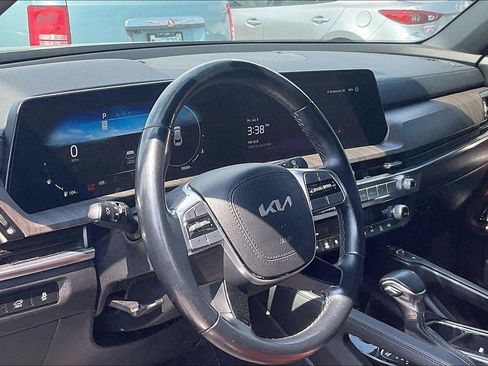 Used 2024 Kia Telluride SX AWD/4WD image 8