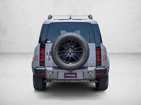 Used 2022 Land Rover Defender 90 X-Dynamic S AWD/4WD image 7
