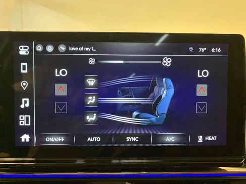 Used 2024 Acura ZDX A-Spec image 38