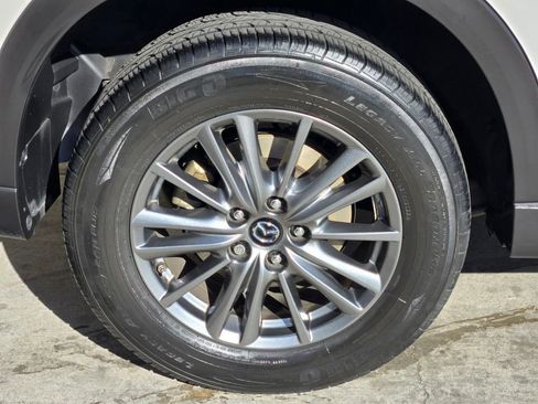 Used 2018 MAZDA CX-5 Sport w/ I-ACTIVSENSE Package image 9