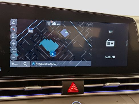 Used 2025 Hyundai Elantra SEL image 22