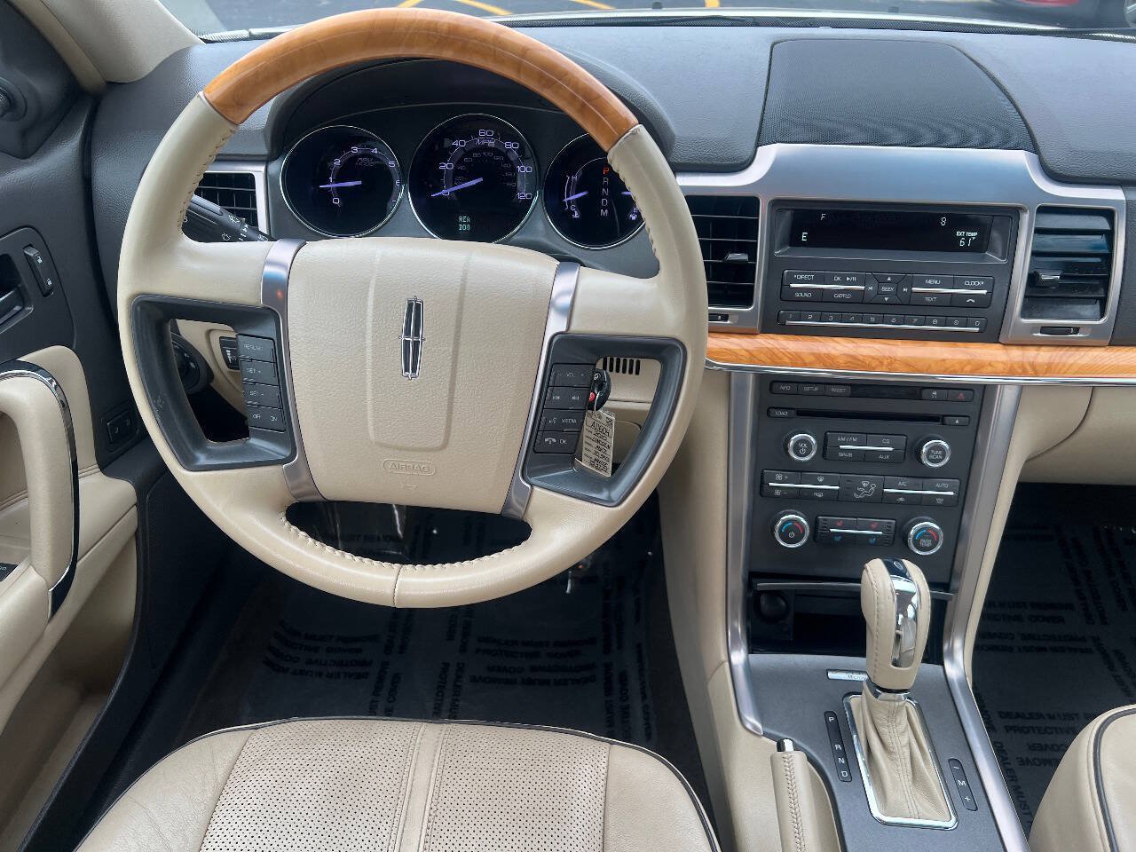 Used 2010 Lincoln MKZ FWD image 29