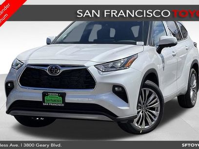 New 2026 Toyota Highlander Platinum