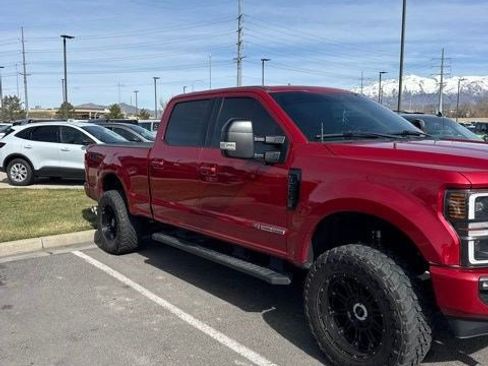 Used 2022 Ford F350 Lariat w/ Black Appearance Package image 1