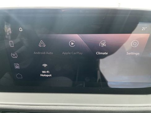 Used 2025 Buick Envista Sport Touring image 4