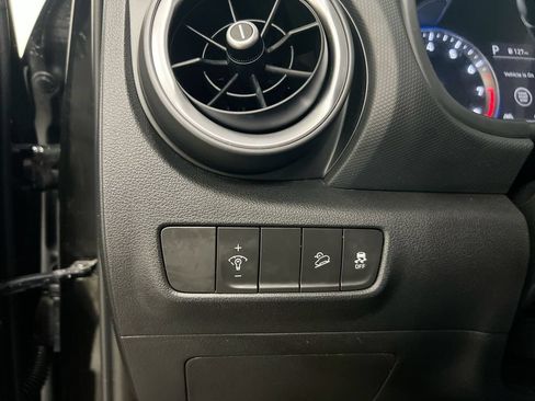 Used 2022 Hyundai Kona SEL FWD image 18