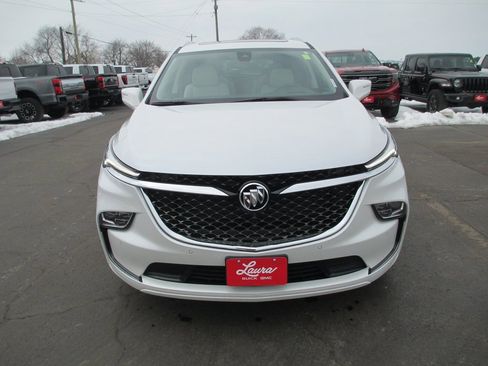 Certified 2023 Buick Enclave Avenir w/ Avenir Technology Package image 10