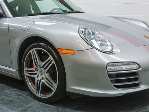 Used 2009 Porsche 911 Carrera 4S AWD/4WD image 37