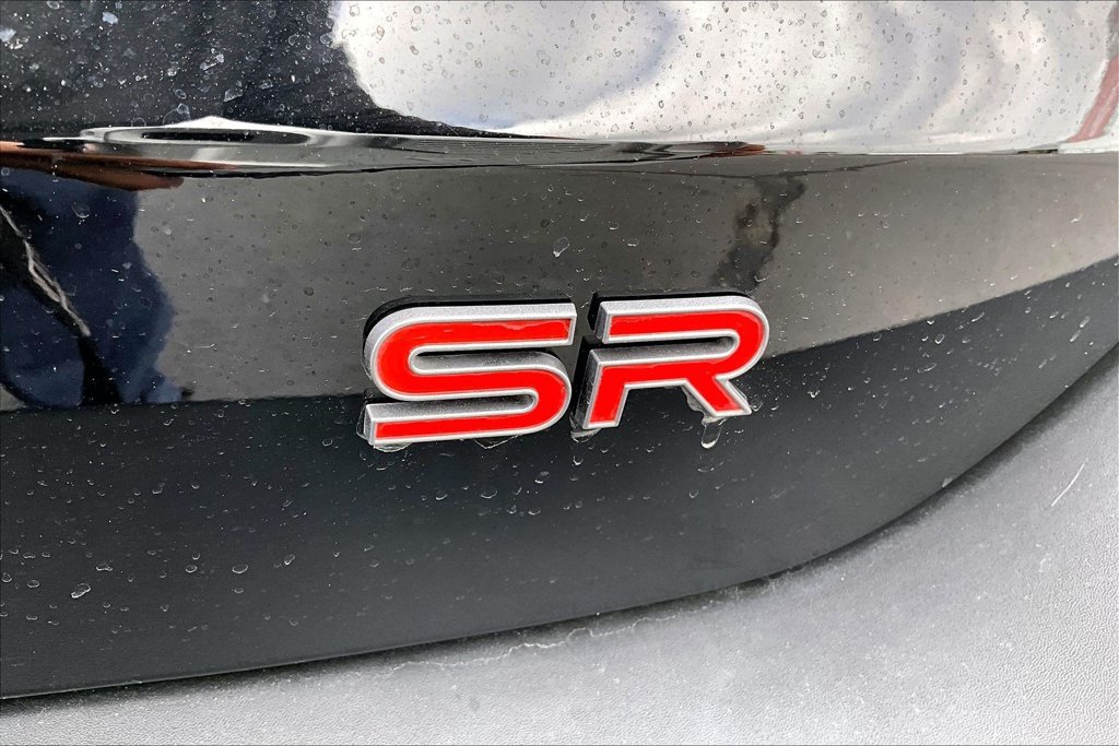 New 2026 Nissan Kicks SR FWD image 9