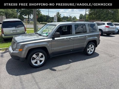 Used 2014 Jeep Patriot Latitude image 7