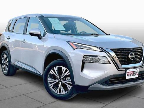 Certified 2023 Nissan Rogue SV image 3