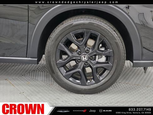 Used 2025 Honda HR-V Sport image 9