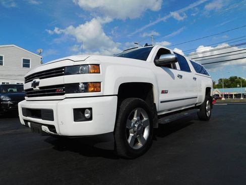 Used 2016 Chevrolet Silverado 2500 LTZ w/ Custom Sport Edition AWD/4WD image 43