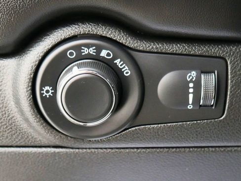 Used 2024 Dodge Durango R/T image 51