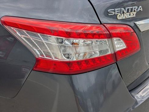 Used 2013 Nissan Sentra SL w/ Leather Pkg FWD image 5
