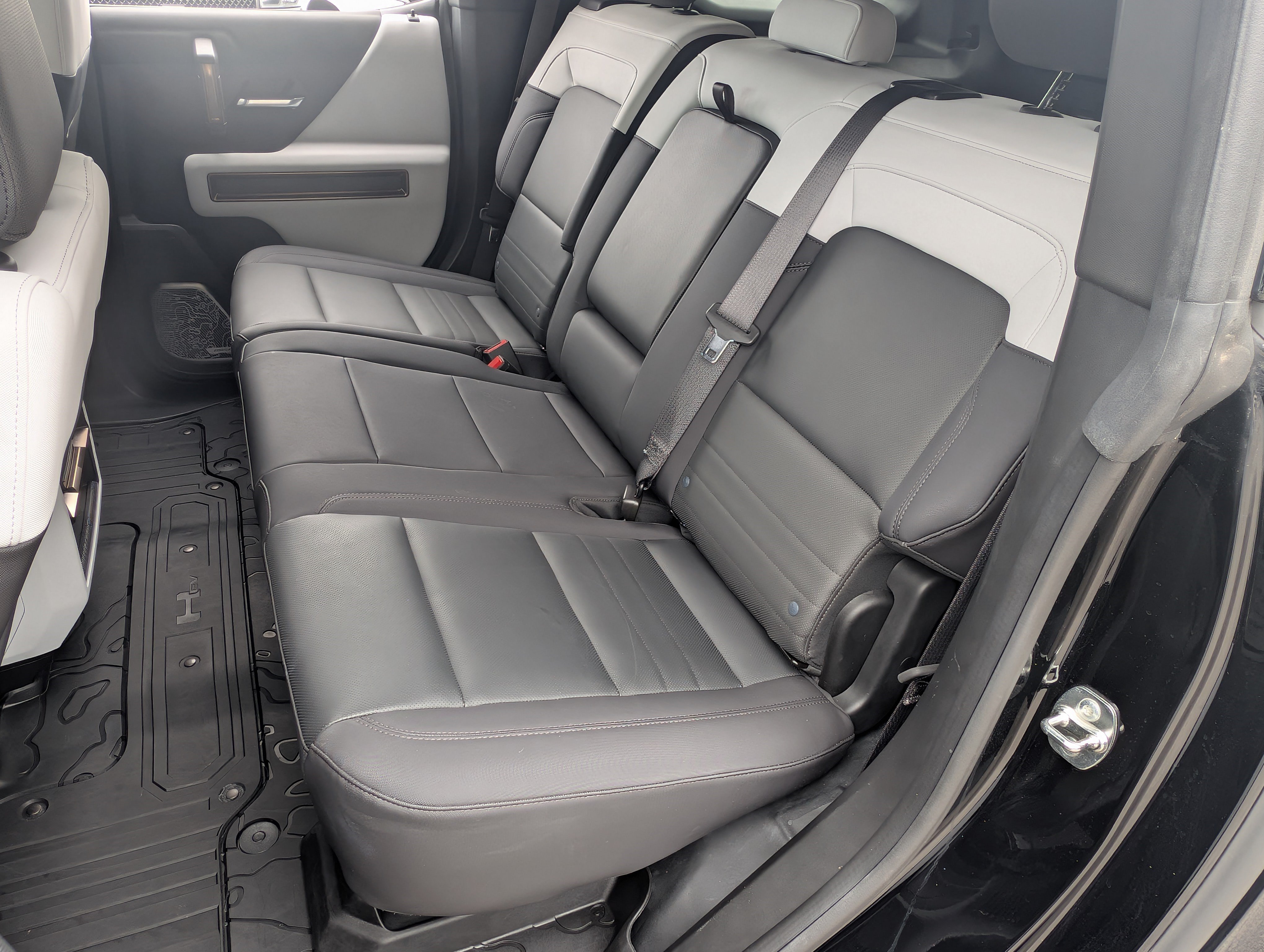 Used 2024 GMC Hummer EV 2X AWD/4WD image 17