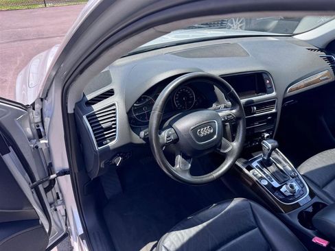 Used 2013 Audi Q5 2.0T Premium Plus AWD/4WD image 24