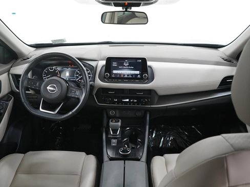 Used 2023 Nissan Rogue SV w/ SV Premium B Package AWD/4WD image 13