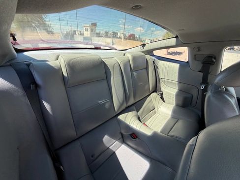 Used 2005 Ford Mustang Coupe RWD image 14