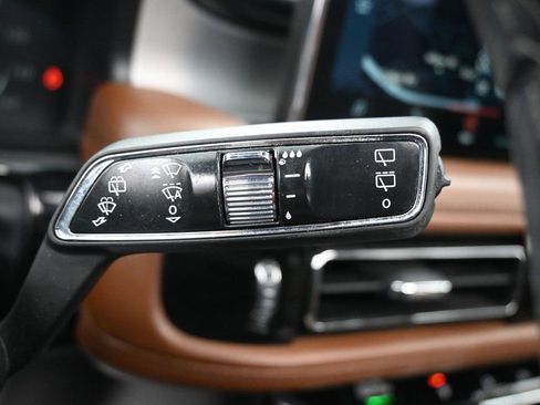 Used 2021 Lincoln Nautilus Reserve w/ Cargo Utility Package image 19