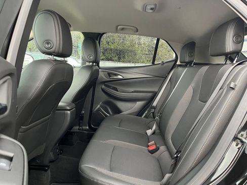 Used 2025 Buick Encore GX Preferred image 25