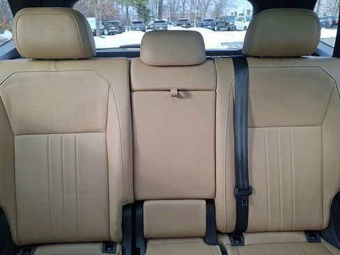 Certified 2024 Volkswagen Tiguan SE R-Line image 19