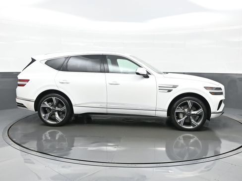 New 2025 Genesis GV80 3.5T Prestige image 7