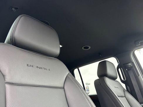 New 2026 GMC Yukon XL Denali image 19