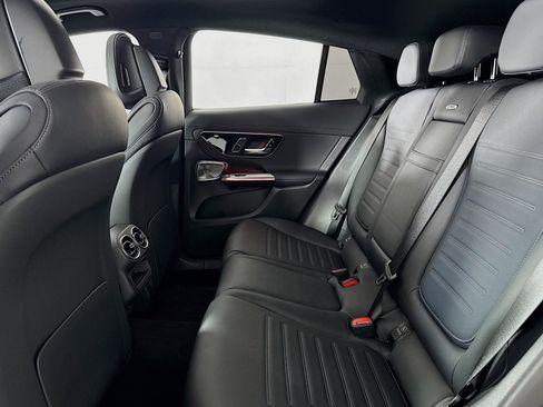 Certified 2025 Mercedes-Benz GLC 43 AMG 4MATIC Coupe image 7