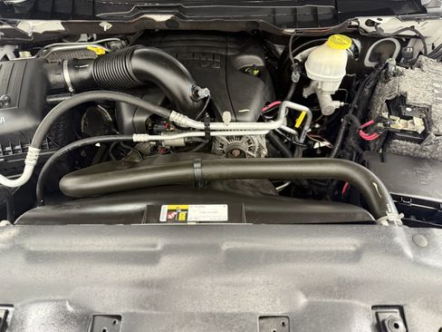 Used 2018 RAM 1500 SLT Pickup 4D 5 1/2 ft w/ Protection Group image 33