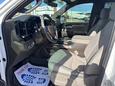 Used 2023 Chevrolet Silverado 1500 LT Trail Boss image 19