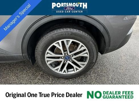 Certified 2022 Ford Escape SEL w/ Technology Package AWD/4WD image 29