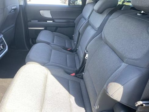 Used 2025 Ford Expedition Max Active AWD/4WD image 21