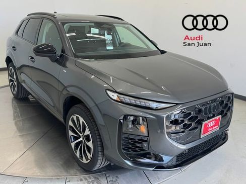 New 2026 Audi Q3 quattro 2.0T AWD/4WD image 2