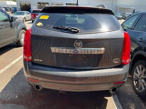 Used 2013 Cadillac SRX FWD image 5