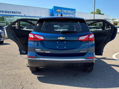 Used 2021 Chevrolet Equinox LT AWD/4WD image 9