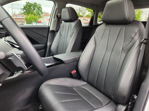 Certified 2025 Acura ADX AWD image 7