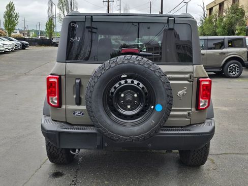 New 2026 Ford Bronco Big Bend w/ Black Diamond Package AWD/4WD image 4