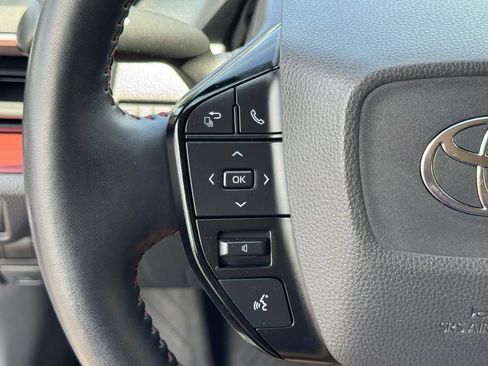 Used 2023 Toyota Prius Prime FWD image 12