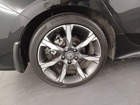 Used 2025 Honda Civic Sport image 9