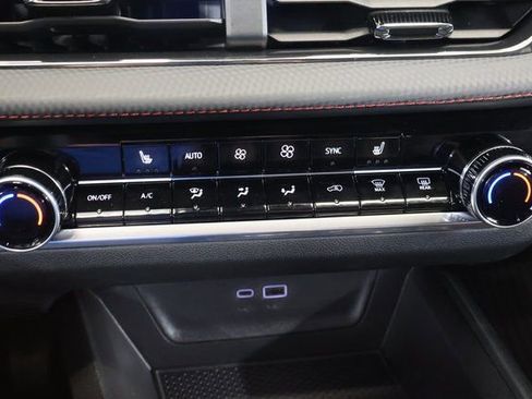 New 2026 Chevrolet Equinox RS image 17