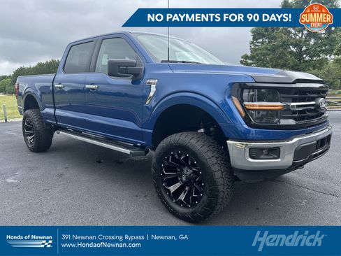 Used 2025 Ford F150 XLT w/ Equipment Group 301A Standard AWD/4WD image 1