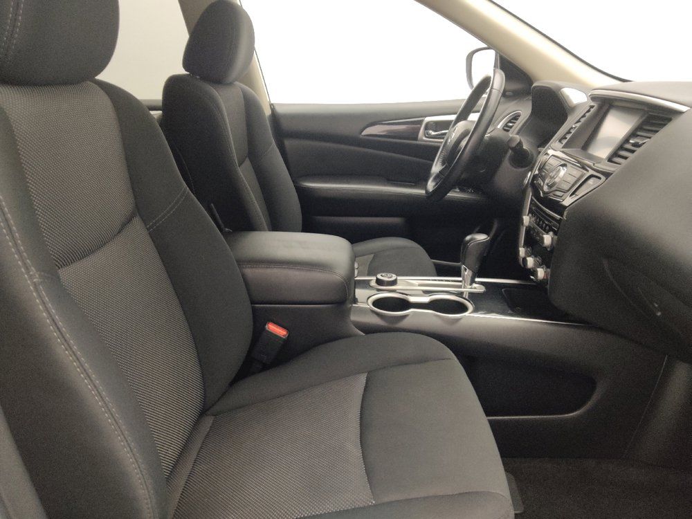 Used 2019 Nissan Pathfinder SV AWD/4WD image 21