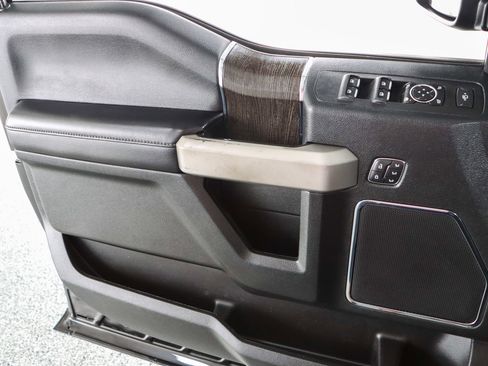 Used 2021 Ford F250 Lariat image 23