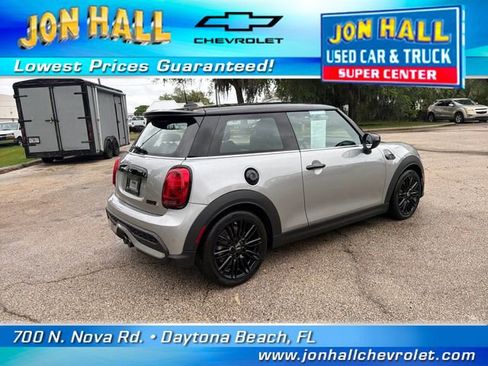 Used 2024 MINI Cooper S w/ Signature Upholstery Package image 11