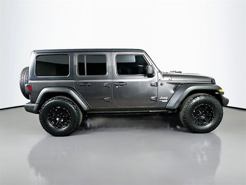Used 2020 Jeep Wrangler Unlimited Sport S image 7