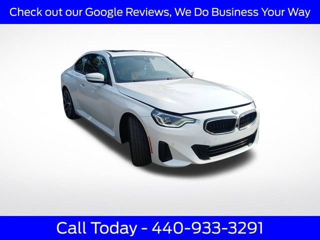 Used 2023 BMW 230i Coupe w/ Premium Package RWD image 14