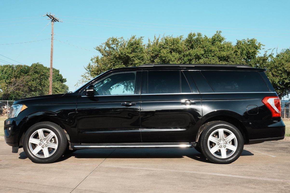 Used 2018 Ford Expedition Max XLT w/ Equipment Group 202A RWD image 14